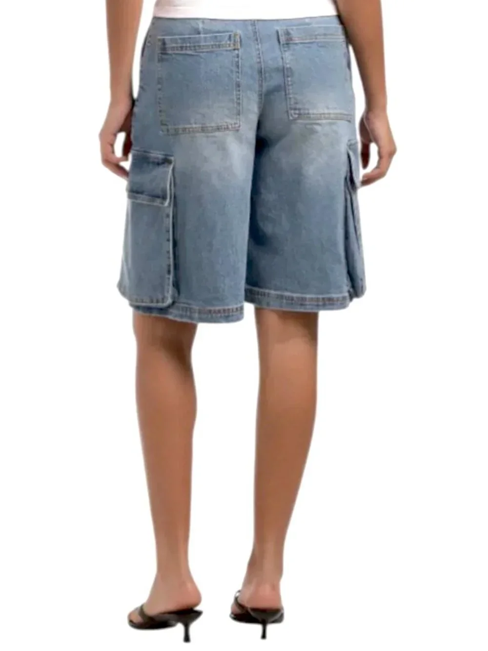 NWT Avec Les Filles Long Denim Cargo Bermuda Shorts, Size 26
